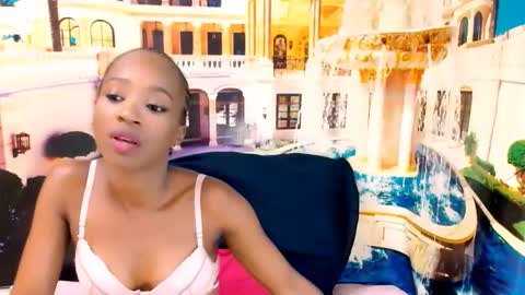 Snapshot of ebonycreamy69 chatting on 02.07.25 Nova online show from 02.07.25