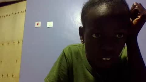 Snapshot of ebonydol2 chatting on 02.23.25 ebonydol2 online show from 02.23.25