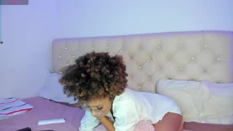 Snapshot of ebonygoddes03 chatting on 06.11.26 Queen Ebony online show from 06.11.26
