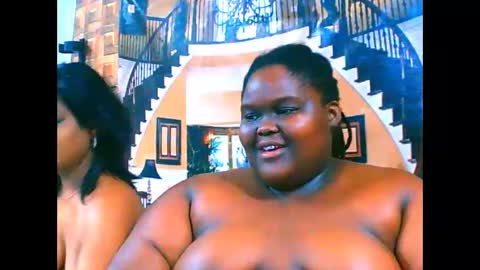 ebonyhotbuns4u2luv online show from 01.11.26