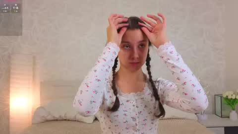 Milly online show from 10.10.25