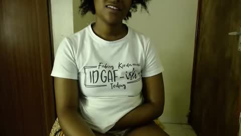 ebonylolo online show from 12.10.24