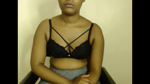 ebonylolo online show from 12.29.24