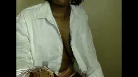 ebonylolo online show from 01.04.25