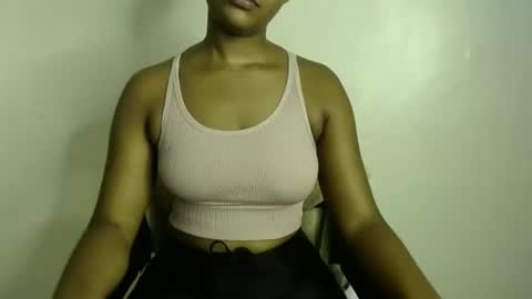 ebonylolo online show from 01.25.25