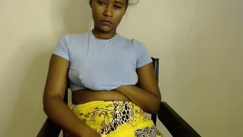 ebonylolo online show from 01.30.25