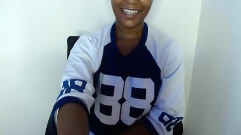 ebonylolo online show from 02.18.25