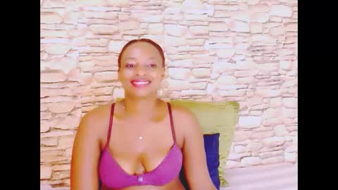 Snapshot of ebonyseductionz chatting on 03.11.25 Zammy online show from 03.11.25