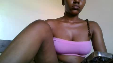 Snapshot of ebonyslut09 chatting on 07.26.26 ebonyslut09 online show from 07.26.26