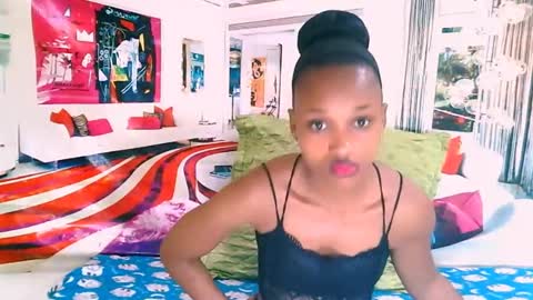 Snapshot of ebonystarlite1 chatting on 02.19.25 Candy online show from 02.19.25