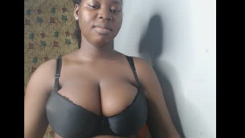 Snapshot of ebonyx_dripqueen chatting on 02.14.26 Loveth online show from 02.14.26