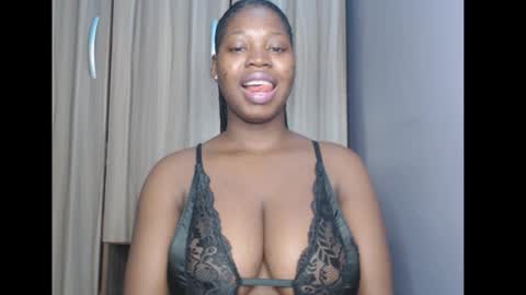 Snapshot of ebonyx_dripqueen chatting on 02.17.26 Loveth online show from 02.17.26