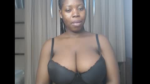 Snapshot of ebonyx_dripqueen chatting on 02.28.26 Loveth online show from 02.28.26