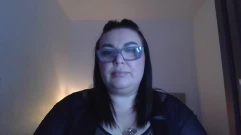 Snapshot of echo_dust chatting on 04.25.26 echo_dust online show from 04.25.26