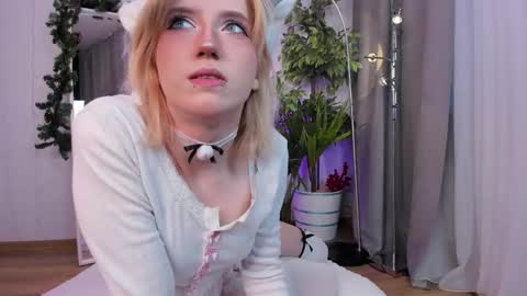 Asuna  Lana  online show from 01.08.26