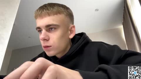 Snapshot of echowraith chatting on 10.01.25 echowraith online show from 10.01.25