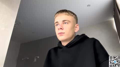 Snapshot of echowraith chatting on 10.05.25 echowraith online show from 10.05.25