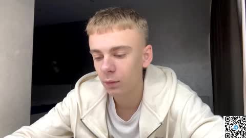 Snapshot of echowraith chatting on 11.09.25 echowraith online show from 11.09.25