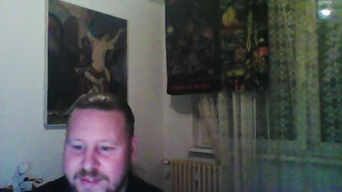 Snapshot of eda666 chatting on 12.04.24 Edward online show from 12.04.24