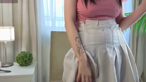 Snapshot of edaemily chatting on 10.14.25 Summer online show from 10.14.25