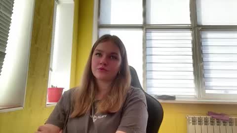 Mia online show from 02.27.26