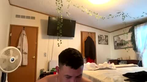 eddgarzay08 online show from 02.01.26