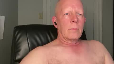 Snapshot of eddygl1968 chatting on 10.23.25 Eddy online show from 10.23.25