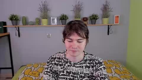 Snapshot of edgar_ray chatting on 05.19.26 Edgar online show from 05.19.26