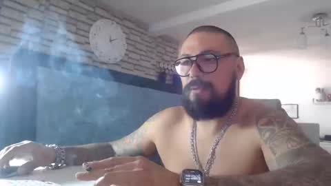 edgarram83 online show from 10.13.25