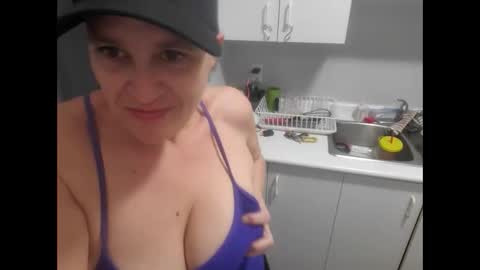 Snapshot of edgeofinsanity13 chatting on 02.26.25 Angel online show from 02.26.25