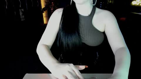 Snapshot of edgequeen69 chatting on 10.17.25 EdgeQueen69 online show from 10.17.25