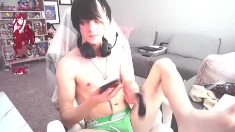 EdgeTwink online show from 12.29.24