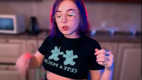 Snapshot of ediefris chatting on 02.14.25 fickle demon made of clumps of matter online show from 02.14.25