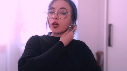 Snapshot of ediefris chatting on 09.13.25 fickle demon made of clumps of matter online show from 09.13.25