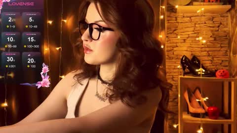 Snapshot of edithafarro chatting on 10.20.25 Friendly neighbourhoud redhead online show from 10.20.25