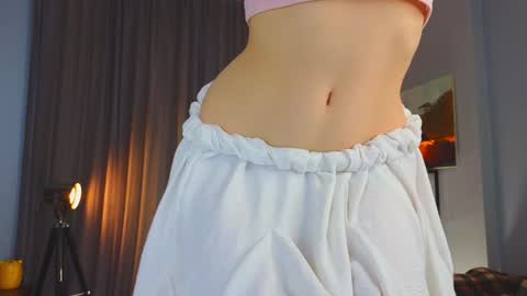 Im Sally  Im new here   lets meet online show from 02.02.25