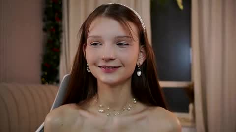 Lisa  online show from 02.18.26