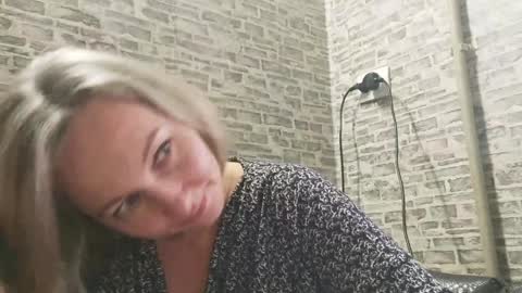 edithmanning online show from 12.17.24