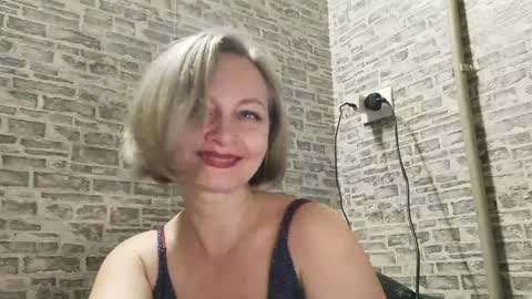 edithmanning online show from 01.04.25