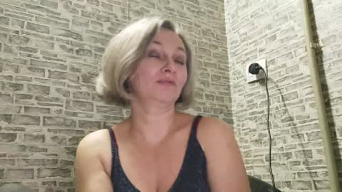 edithmanning online show from 01.04.25