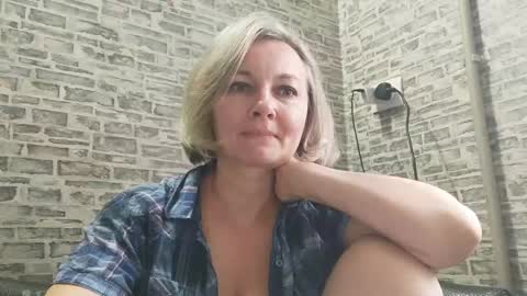 edithmanning online show from 01.08.25