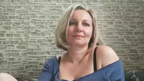 edithmanning online show from 03.10.25