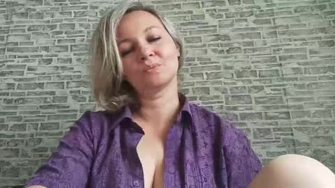 edithmanning online show from 09.26.25