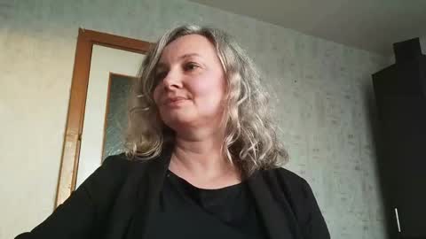 Snapshot of edithmanning chatting on 05.04.26 edithmanning online show from 05.04.26