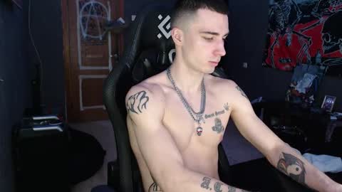 Snapshot of eduard_loveee chatting on 01.10.26 Eduar online show from 01.10.26