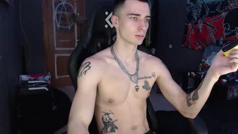 Snapshot of eduard_loveee chatting on 01.15.26 Eduar online show from 01.15.26