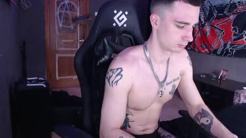 Snapshot of eduard_loveee chatting on 05.03.26 Eduar online show from 05.03.26