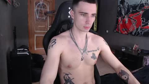 Snapshot of eduard_loveee chatting on 05.05.26 Eduar online show from 05.05.26