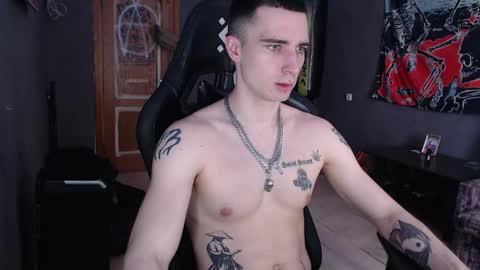 Snapshot of eduard_loveee chatting on 05.08.26 Eduar online show from 05.08.26