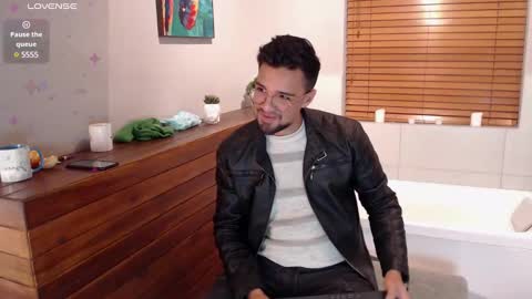 Eduardo online show from 02.05.25